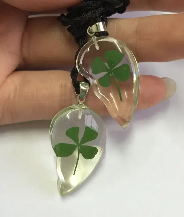 

12 pcs vintage style lucid heart lover design magic pendant