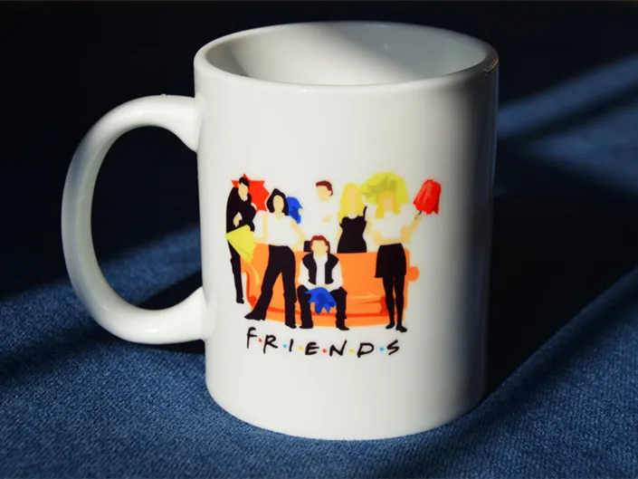 Новые друзья серия ТВ-шоу белая керамическая чашка для кофе чая кружка зонтик