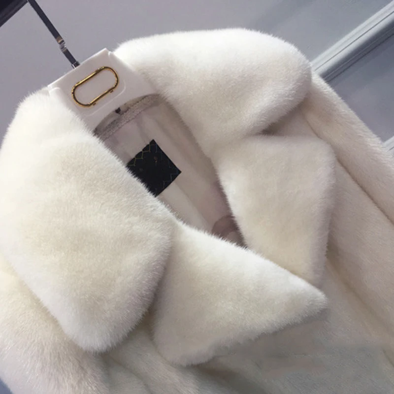 Beautiful Park with natural fur,Women long 3D floral real mink fur coat,2019 new Thick warm Women's coats,fashion white velvet