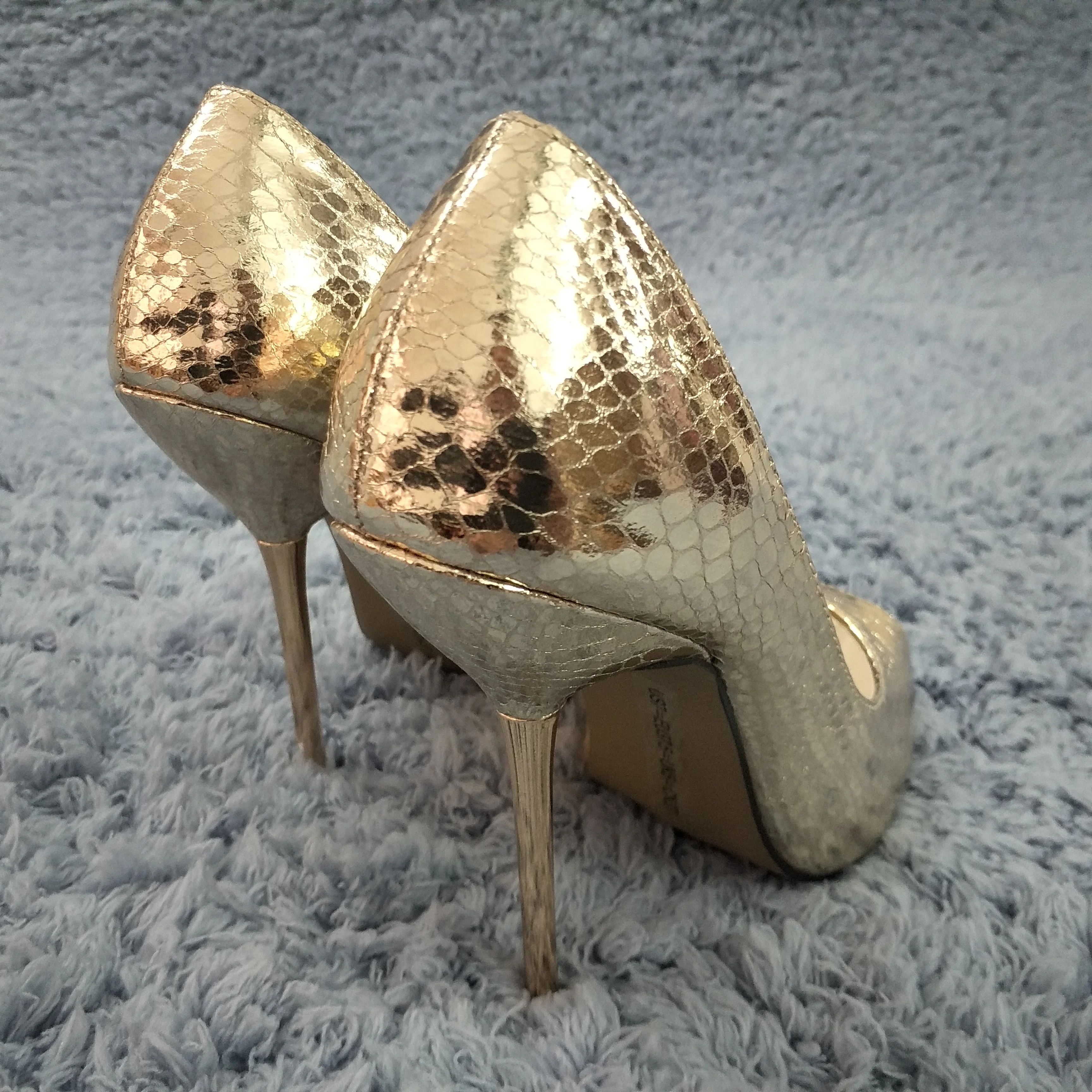 Женские туфли-лодочки на высоком тонком каблуке-шпильке пикантные вечерние