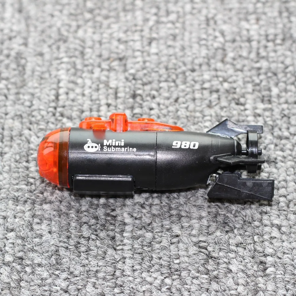 Новейшие 8 см RC субмарина игрушки для детей мальчиков подарок веселые летние водные игрушки военно-морской армии дистанционное управление