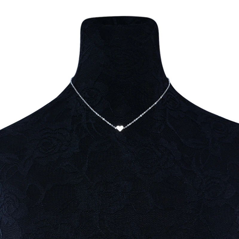 Женское колье чокер регулируемое ожерелье с сердечками подарочное ювелирное