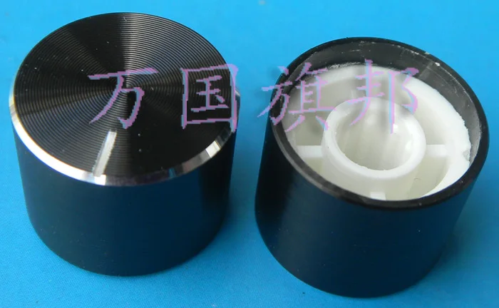 

Free Delivery.Potentiometer knob knob 17 * 17 * 13 mm high 13 mm in diam.