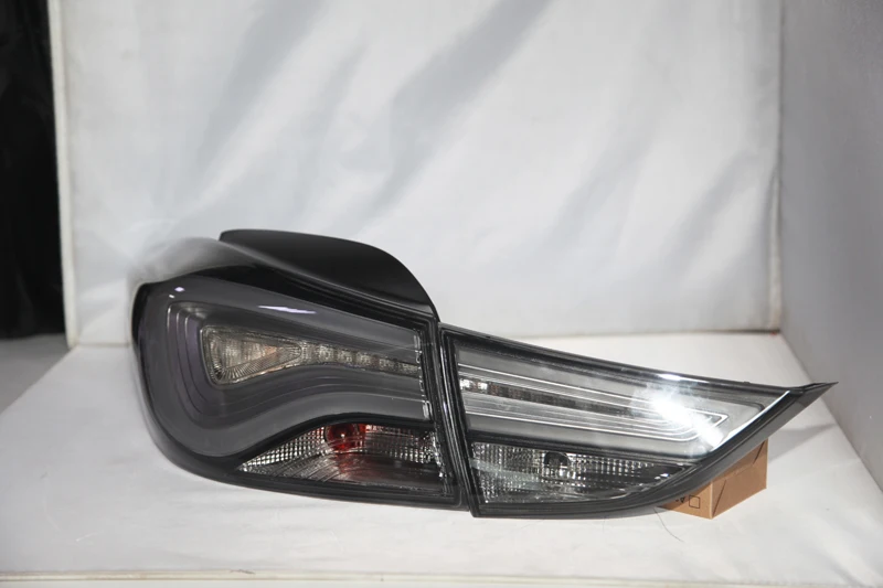 Светодиодный Габаритные задние фонари сборки для hyundai Avante i35 Elantra 2011 2012 2013 год дым черный