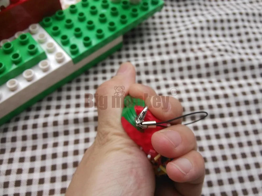 Большая обезьяна новый милый мультфильм клубника мягкий Шарм/PU ремешок для