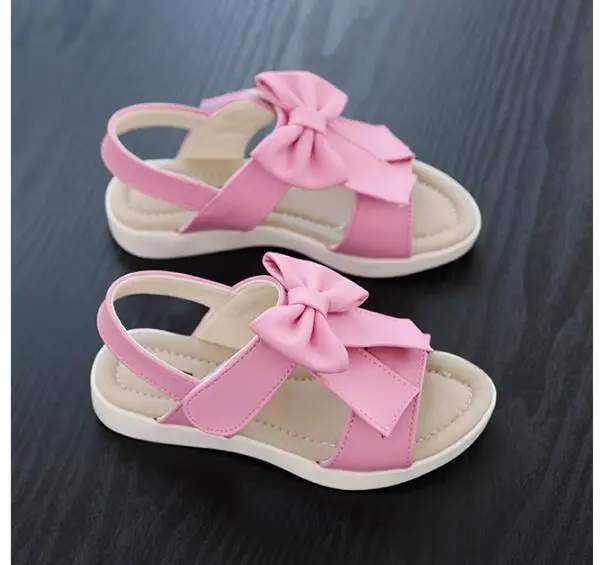 Сандалии для девочек из натуральной кожи белые розовые красные с открытым носком