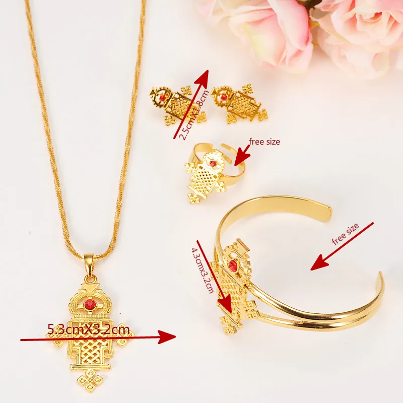 Комплект женских ювелирных изделий из колье серёг и кольца | Украшения