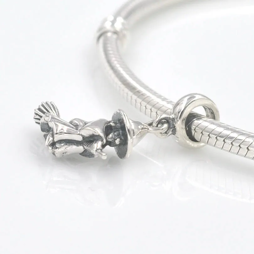 Новый оригинальный подвеска в виде летящей ведьмы с фианитом подходит для