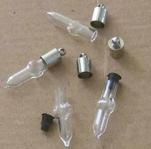 Бесплатная доставка! 200 шт./лот маленькая стеклянная бутылка с кулоном 5 мм GVP0031 |