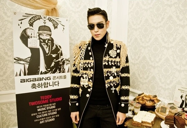 

Мужской новый стиль, модный черный цвет, рандомный дворец, бар, певец, корейские костюмы bigbang, dj певец, сценическая одежда, куртка для шоу