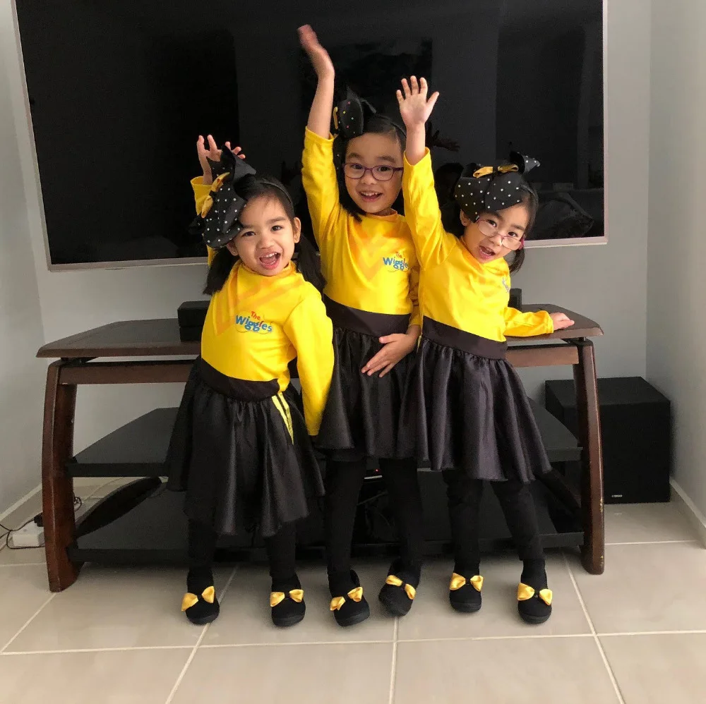 Dress up as Emma from the Wiggles with this fabulous yellow and black outfit princess costume Yellow Ballet Tutu dress