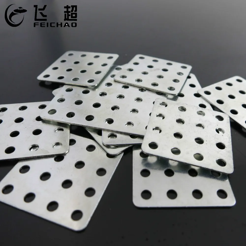 

Feichao 10Pcs 15-30mm Square Iron Gearbox Material DIY Toy Connector Science and Technology Model Accessories for RC Car