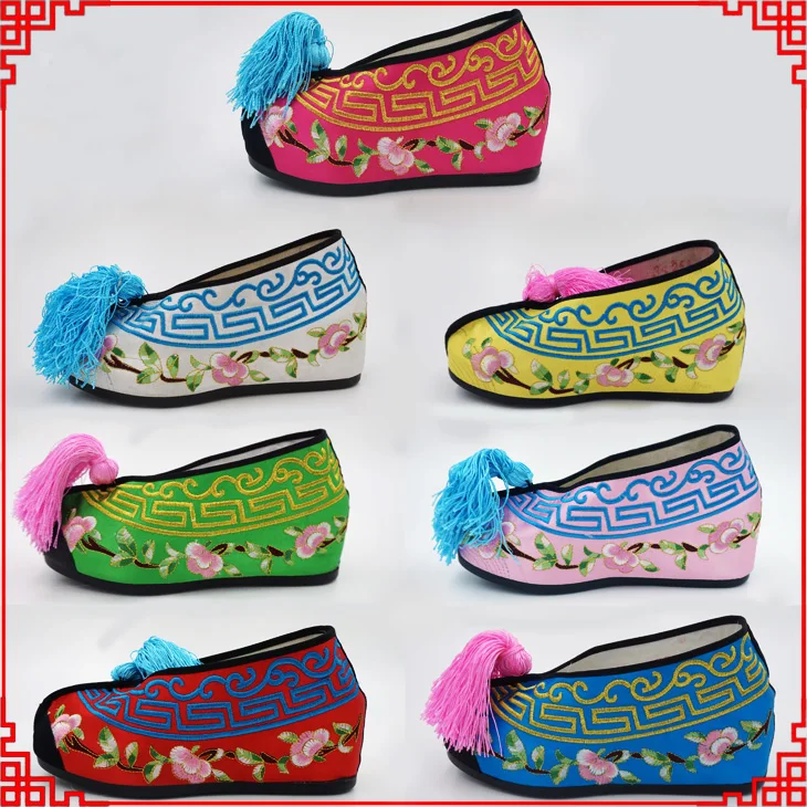 

Chinese Classical drama artistes embroidered shoes high-heeled shoes in Tsing Yi costume tassel ancient China embroidered shoes