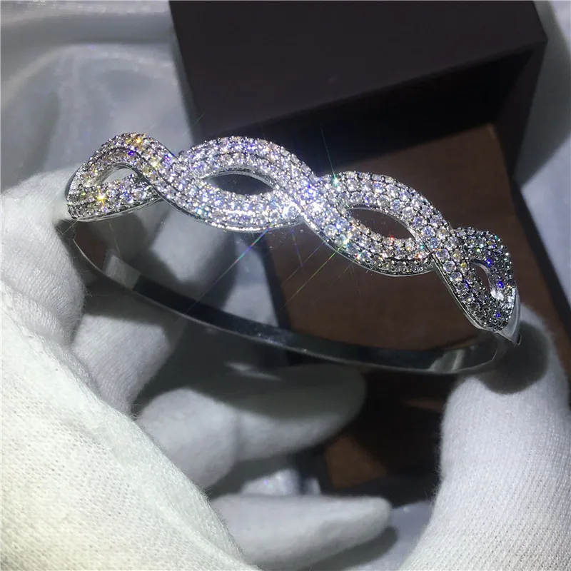 Классический крестообразный браслет с инкрустацией из фианита 5 А заполненный