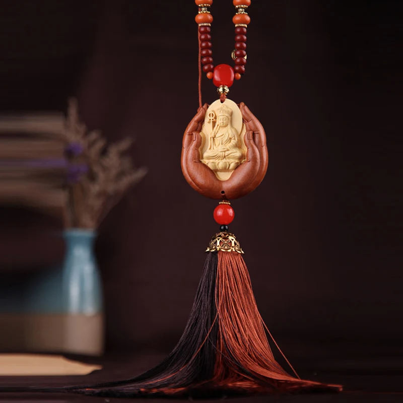 

The car key chain of high end boxwood carving decangwang car hanging ornaments inlaid Bergamot Pendant F