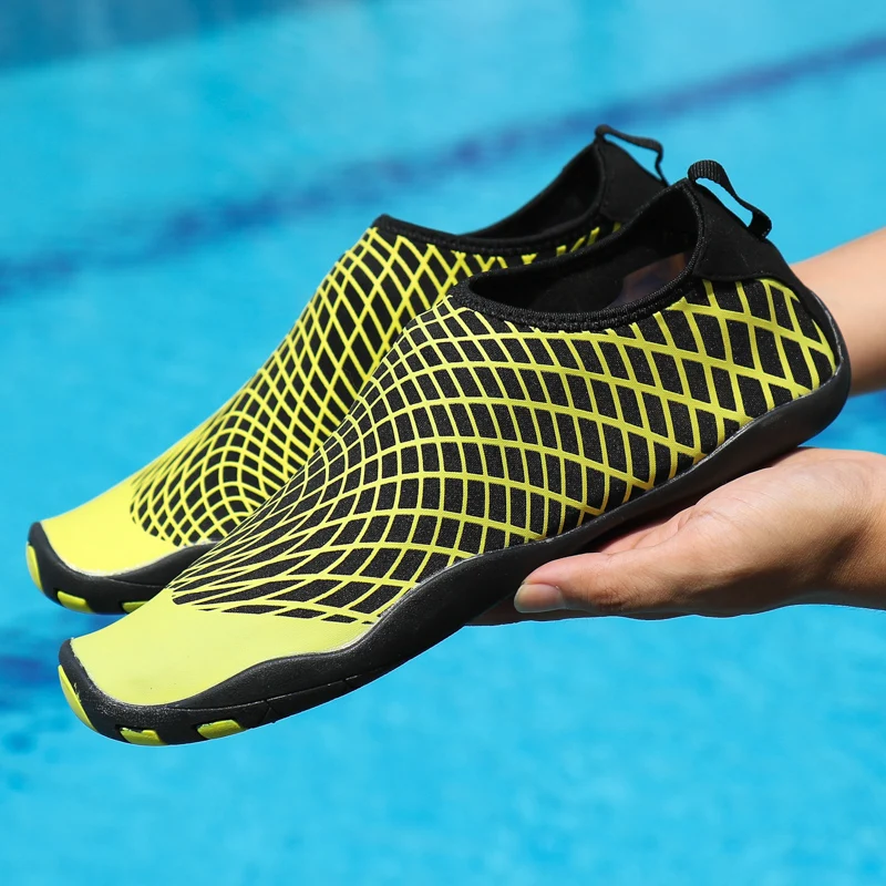 TIOSEBON унисекс уличные кроссовки водонепроницаемая обувь для мужчин босиком пляж
