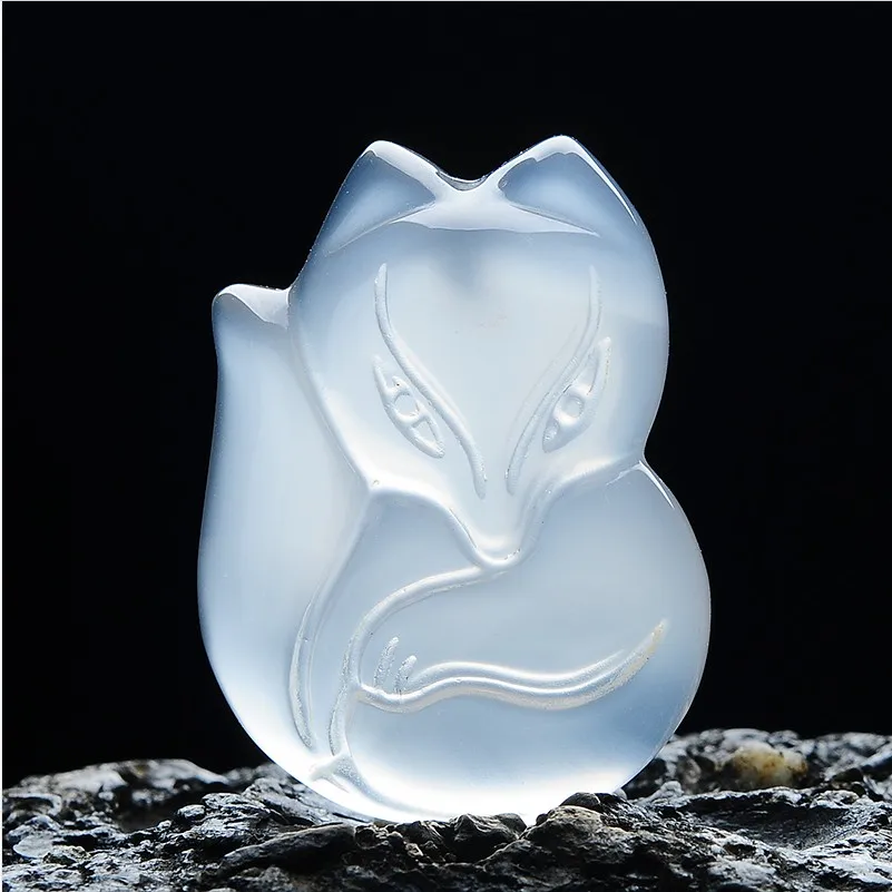 Natural ice through jade myelin small fox pendant men and women's love flowers marriage couple anti-small three pendants | Украшения и