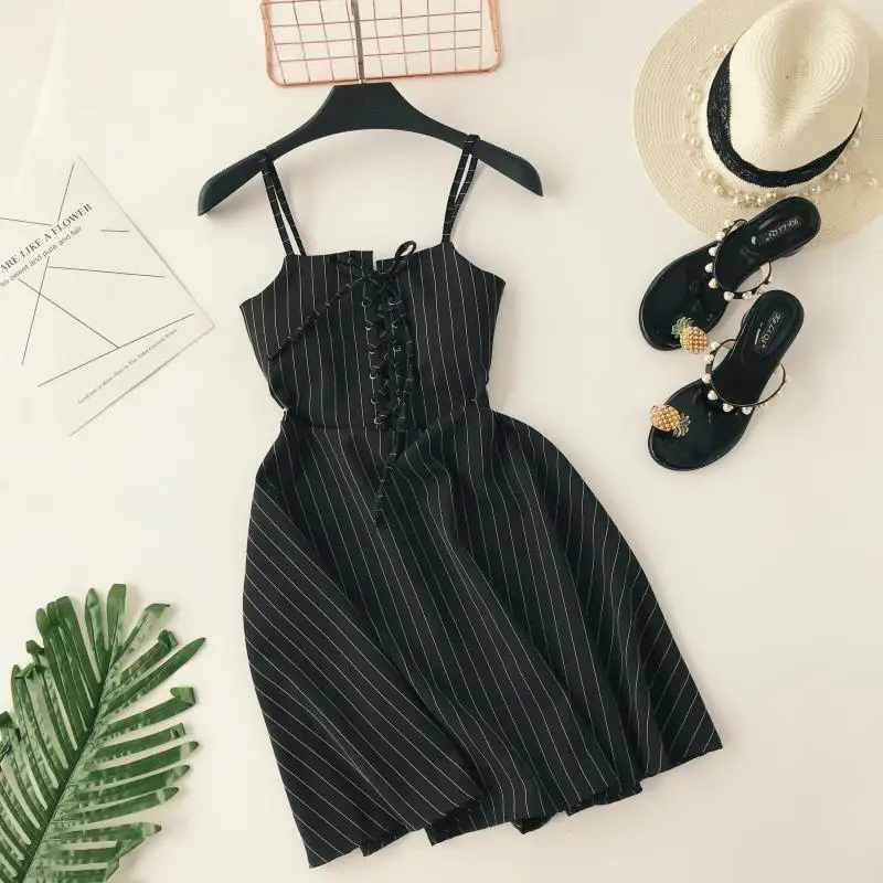 Женское платье на бретельках классическое в полоску закрытая Талия лето