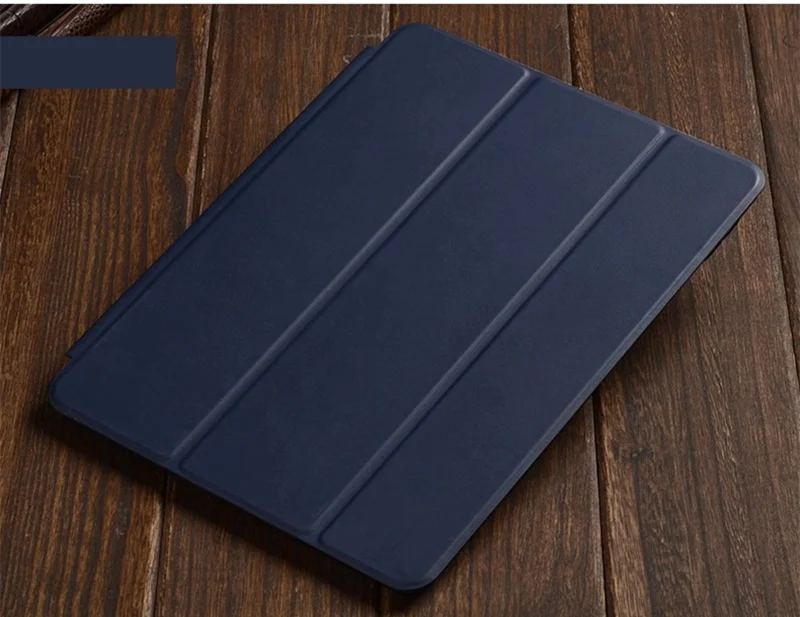 Умный чехол для iPad 9,7 дюймов трехслойный чехол для iPad с функцией автоматического сна/пробуждения стоячий из искусственной кожи чехол для Apple iPad - Цвет: navy