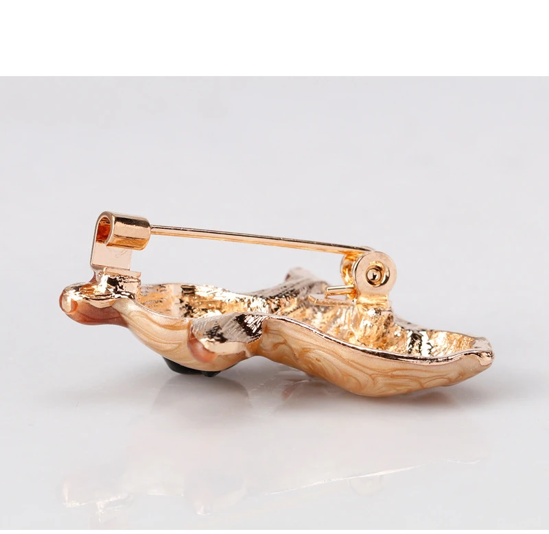 Милая собака броши корсаж эмаль реалистичные животные зажим брошь для воротника