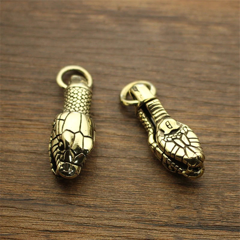 1PC Creative Brass Twelve Zodiac Spring Snake Score Hooks Pendant Personalized Keychain Key Ring Accessories EDC Pocket Tool | Спорт и