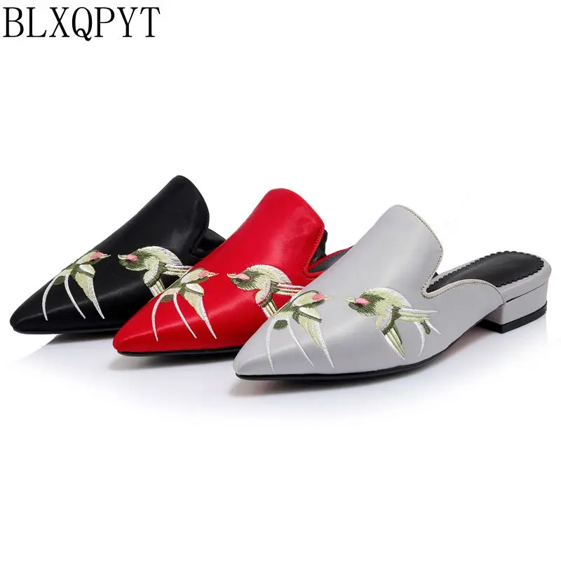 

2017 Sandalias Mujer Sapato Retro fashion Big Size Spring Summer Style Women Shoes Casual Home Beach Sandals Slippers 1028-1