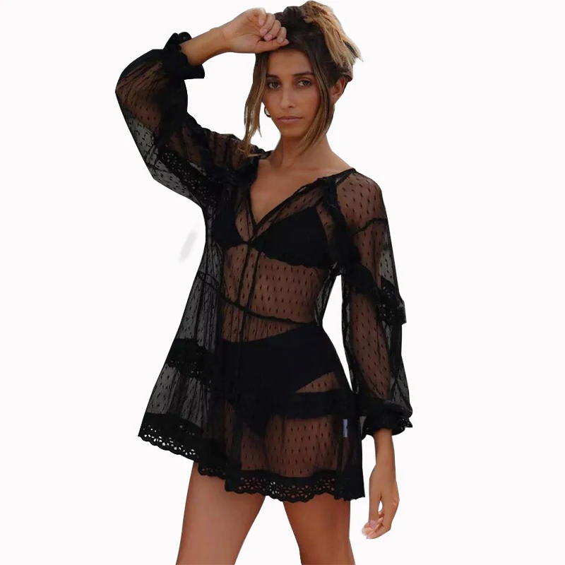 Летнее белое платье женское мини кружевное выше колена в горошек прозрачные
