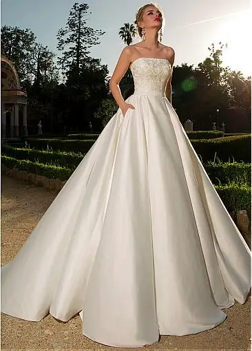 Элегантное Атласное Свадебное Платье трапеция без бретелек с вырезом кружевное