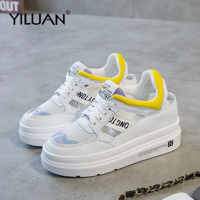 Женские кожаные сандалии с дырками разноцветные Студенческие на платформе