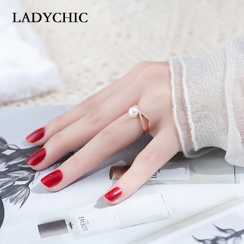 Женское кольцо с имитацией жемчуга LADYCHIC романтичное крестом из кубического
