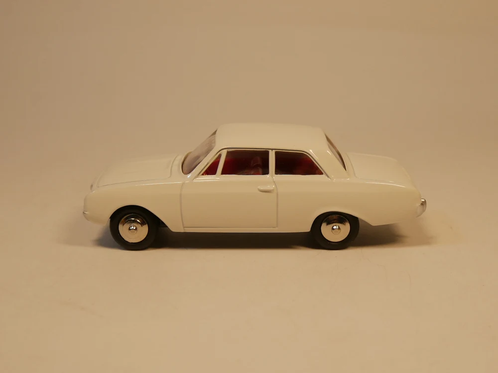 Игрушки Dinky 1:43 FORD TAUNUS 17 M антикварные модели бутик из сплава игрушки для детей