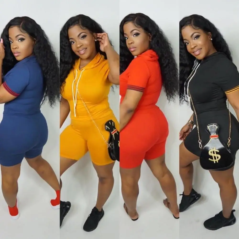 Женский спортивный костюм с коротким рукавом комплект из двух предметов