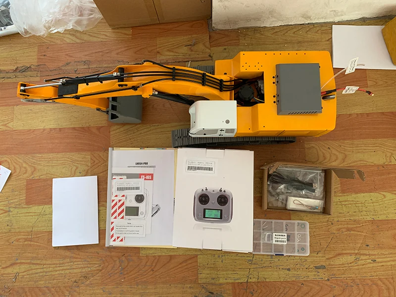 1/12 RC модель гидравлического экскаватора 954-PRO CE сертифицировано