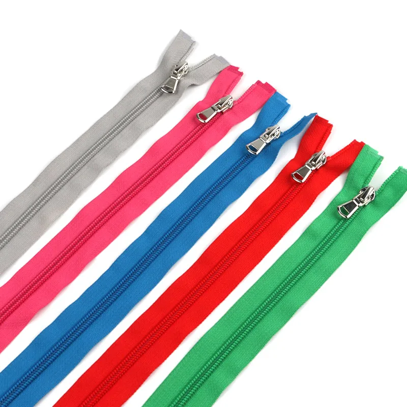 

Savica 2pcs/lot L 40/60/70cm Nylon Coil Zippers Closed End Metal Pull Head Tailor Garment Bags Sewing Craft Accessories LX530
