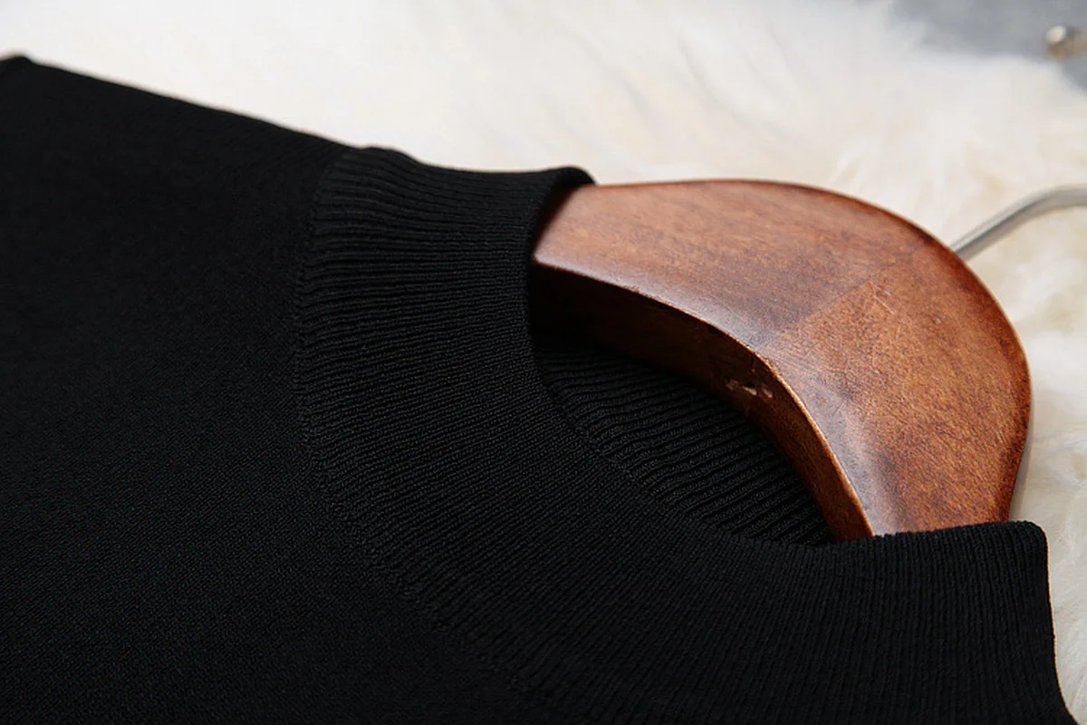 Милый тонкий комплект из двух предметов новый черный свитер с коротким рукавом и