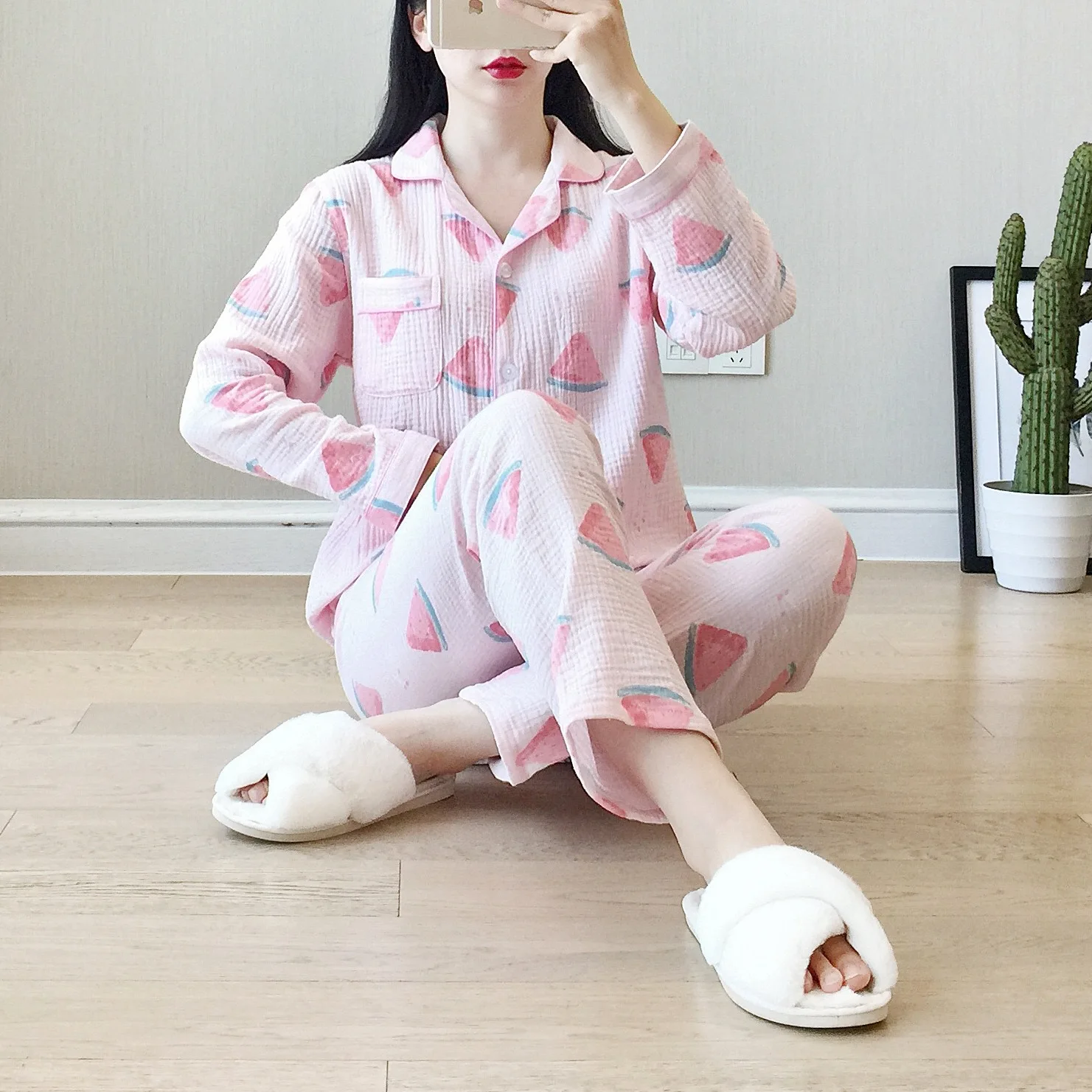 Весенне-летний комплект свободных пижам для дам Ins Fresh style Женская одежда для сна удобная газовая хлопковая Домашняя одежда с рисунком арбуза