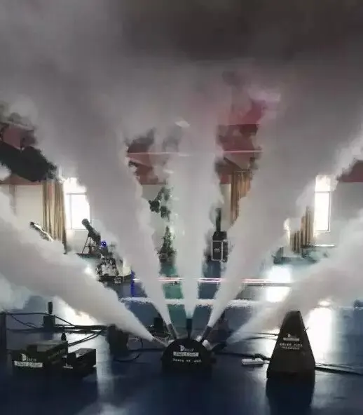 

2016 TIPTOP New Arrival Five Finger CO2 Cannon Strong Powerful 500W CO2 Jet Cryo DMX Control Fancy CO2 Jet Machine Hi-Quality