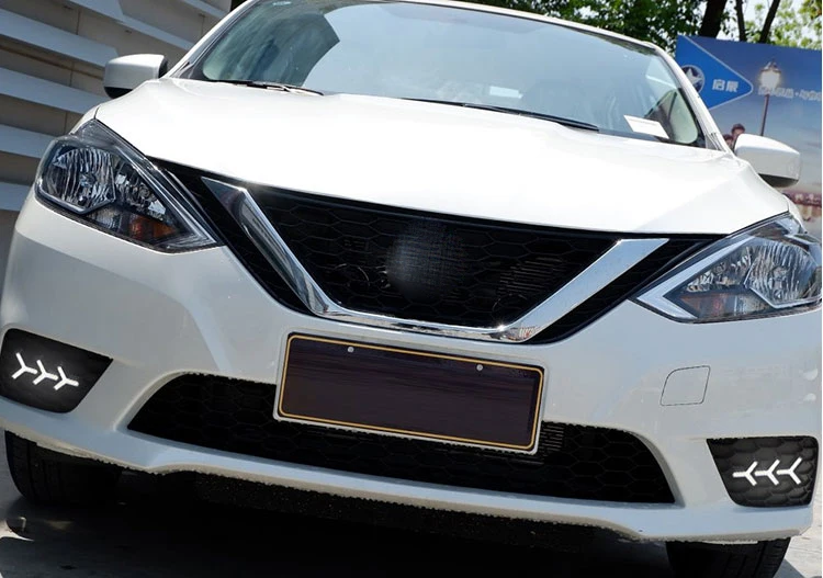 

eOsuns led drl daytime running light for Nissan Sylphy 2016-2018 with moving yellow turn signals and blue night running light