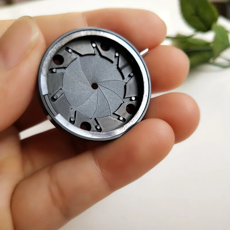 

50pcs 1.5-17MM Amplifying Zoom Adjustable Iris Aperture Diaphragm Microscope Digital Camera Telescope with 10 Blades