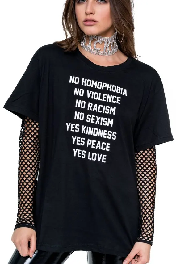 Женская футболка с надписью No Hate Yes Love | одежда
