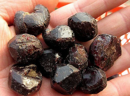 

500g TRADE PRICE NATURAL Red GARNET Original crystal Original Specimens