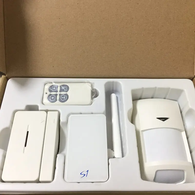 Broadlink S1 S1C SmartOne Alarm&ampSecurity Kit Motion Door Sensor For Smart Home Automation System IOS Android WiFi Remote Control |