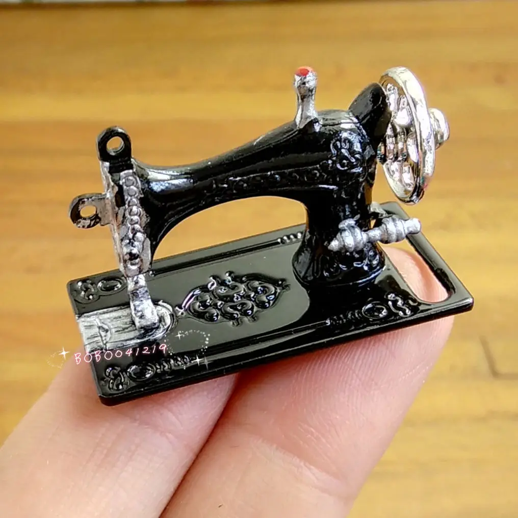 Кукольный домик миниатюрная 1:12 игрушка Металлическая черная швейная машина