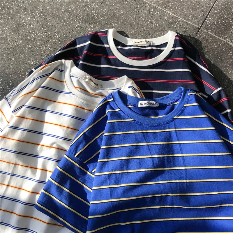 Мужская свободная футболка в полоску с короткими рукавами Корейском стиле