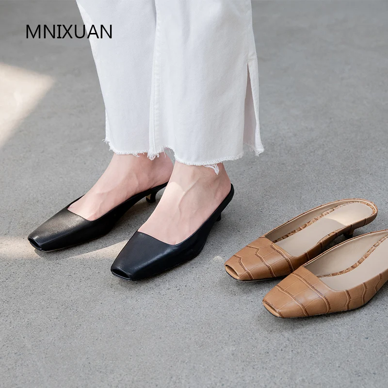 

Модные летние женские туфли MNIXUAN, мюли, Тапочки, сандалии, новинка 2019, квадратный носок, натуральная кожа, без застежки, на среднем каблуке, по...