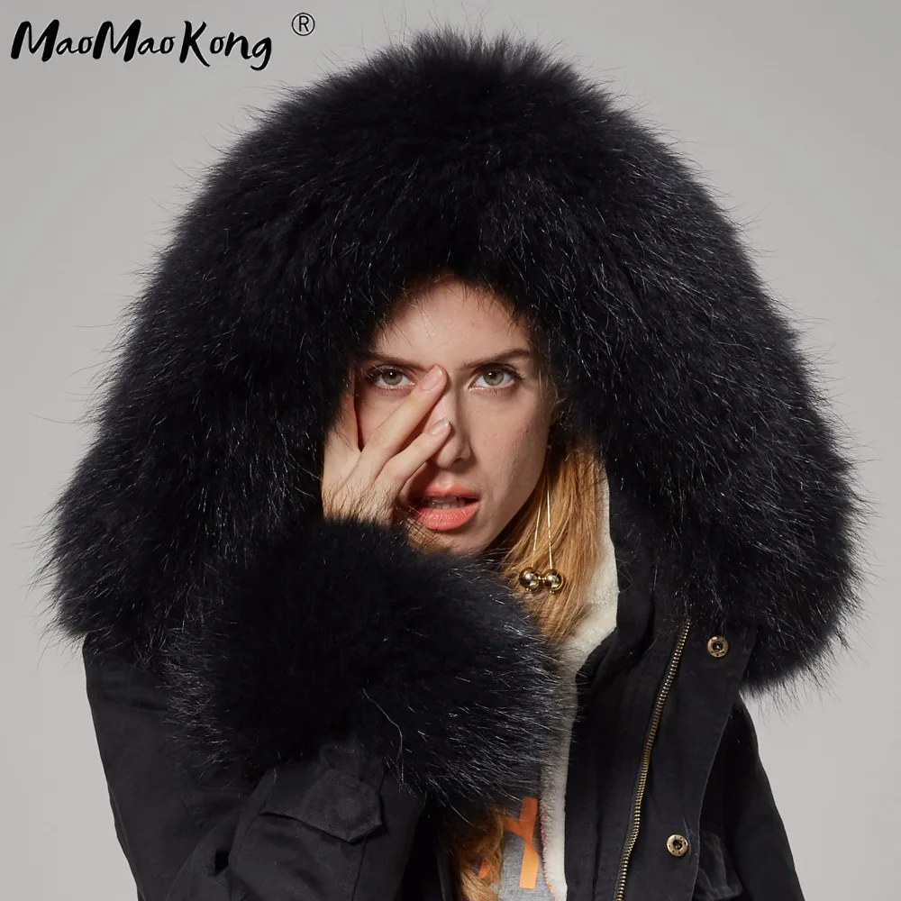 Длинная черная куртка с капюшоном MAOMAOKONG зимняя из натурального меха енота 2019 |