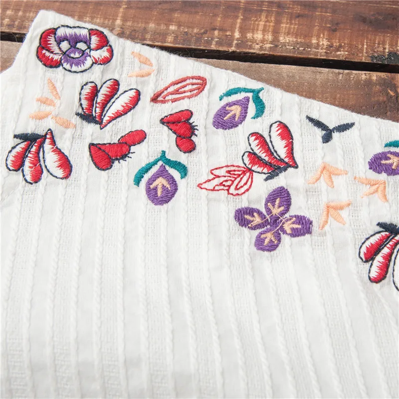 Этнические Винтажные белые блузки с цветочной вышивкой для женщин свободная