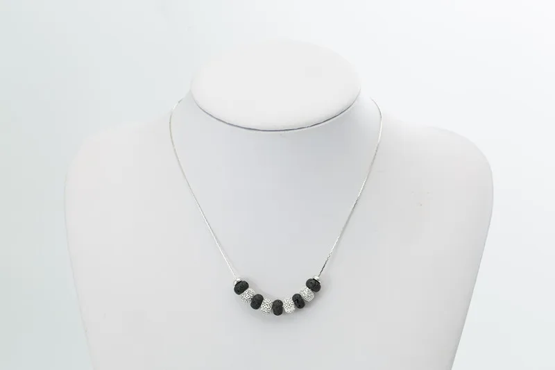 

2017 New Women Choker Necklace Lava Stone Beads Handmade Statement Necklace