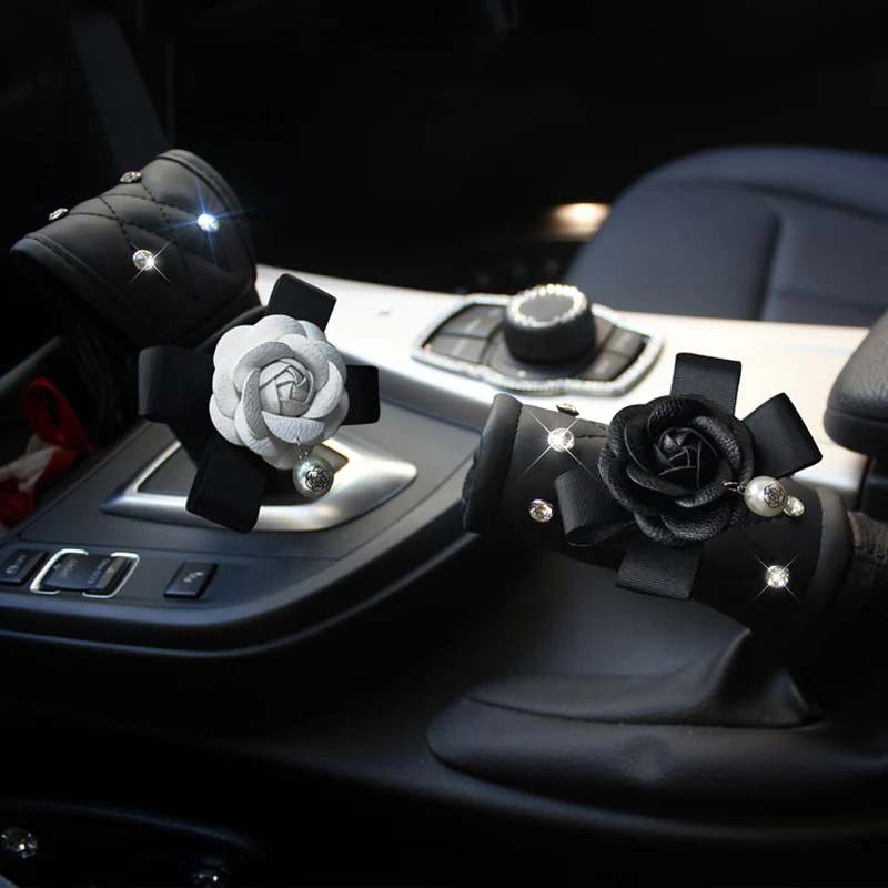 

Кожаный чехол с цветочным рисунком в стиле пэчворк, черно-белый чехол для рулевого колеса переключения передач, аксессуары для интерьера ав...