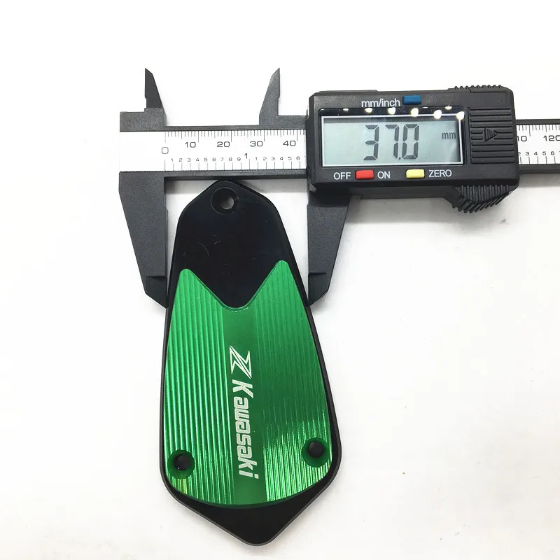 Рыцарь мотоцикл CNC Передняя Крышка Резервуара жидкости для Kawasaki 1000 2010 2016 Z250 Z750R Z1000